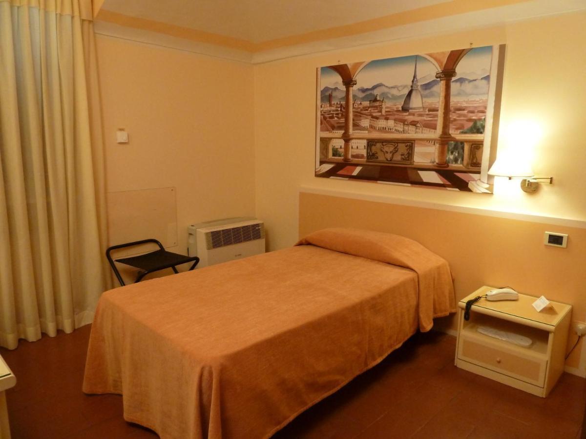 Hotel Antica Dogana Turin Exterior photo